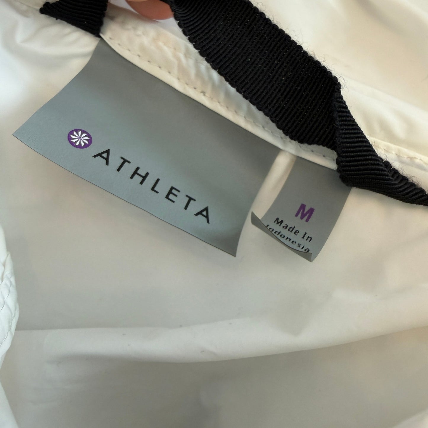 Athleta Hooded Full Zip Cinch Waist White Long Rain Jacket Womens Size Medium