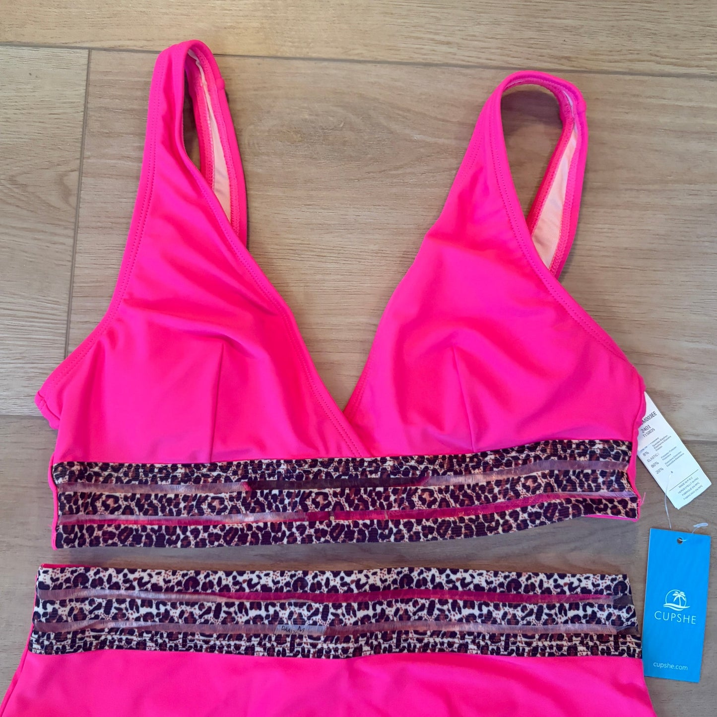 Cupshe Hot Pink and Cheetah Two-Piece Swim Suit Bikini Womens Size Medium NEW