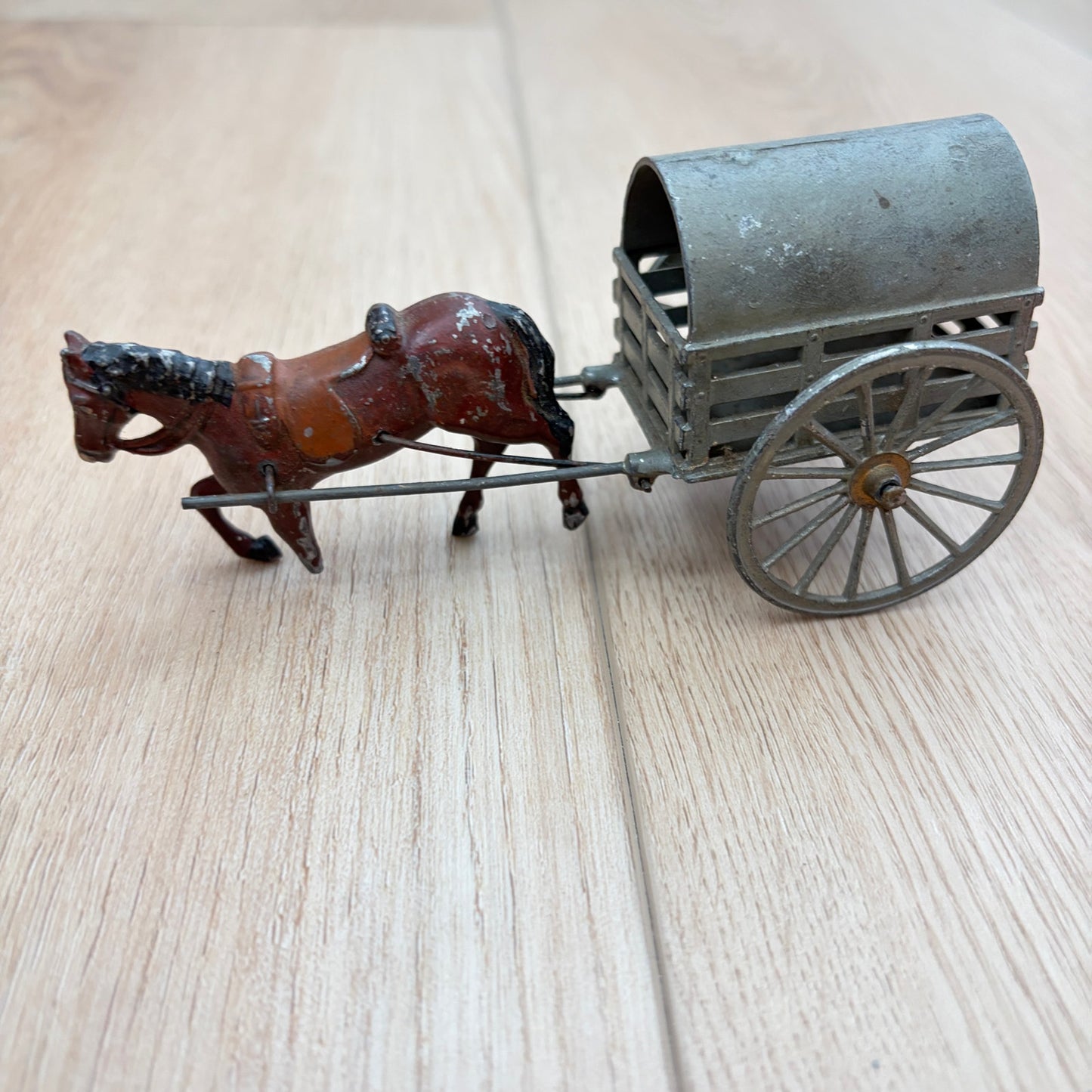 Lot of 30 Vintage Cast Iron Toy Soldiers, Army Men, Calvary Horse Drawn Cannons