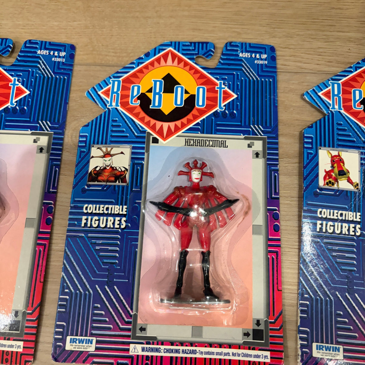 LOT 5 ReBoot Collectible Action Figures Irwin 1995