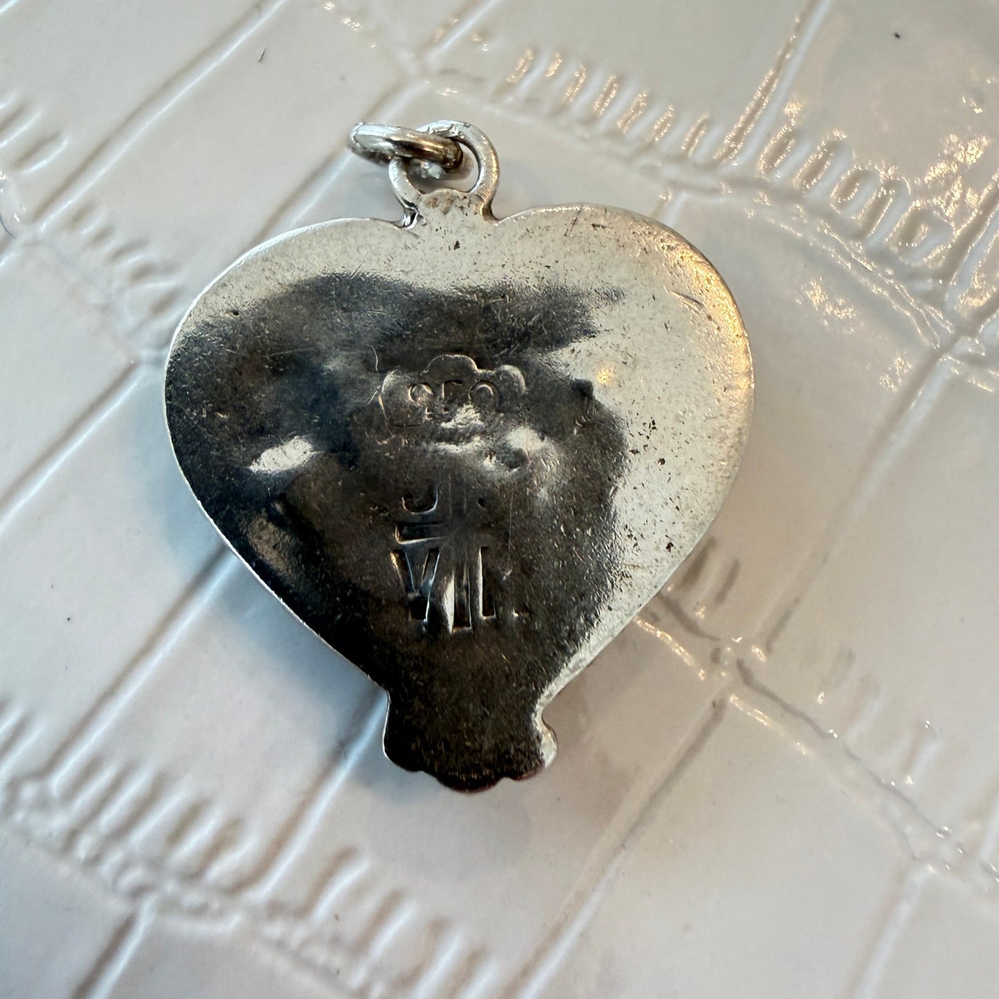 Jacqueline Smiley JSVR 950 Fine Silver Heart Pendant Peach Floral Inlay