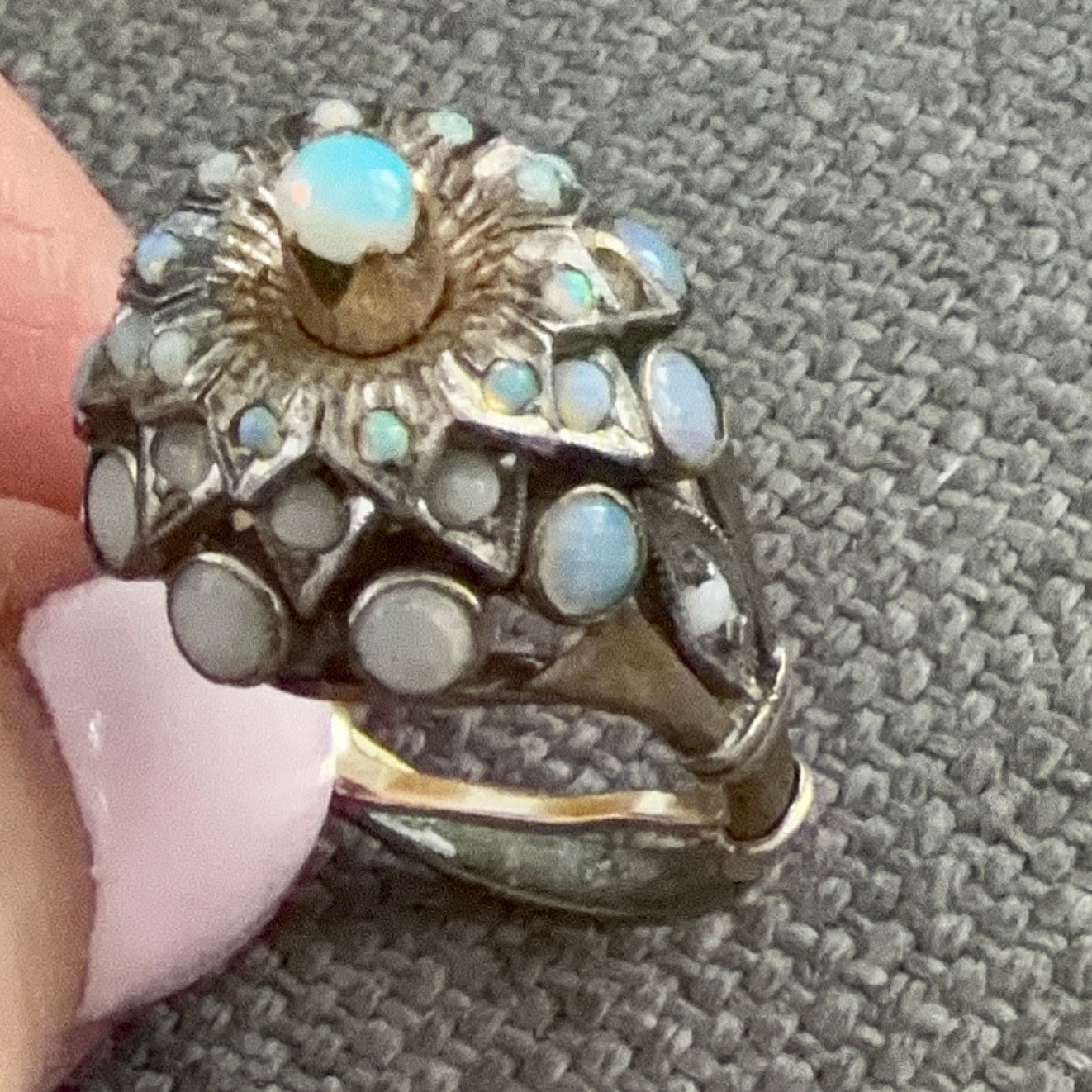 Antique Thai Princess Harem Opal Cluster Ring 14K Gold (2 Missing Stones)