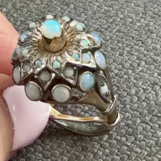Antique Thai Princess Harem Opal Cluster Ring 14K Gold (2 Missing Stones)