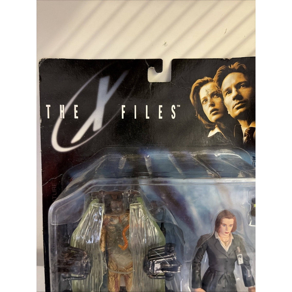 McFarlane Toys The X Files Agent Dana Scully w/ Suit And Case Action Figure