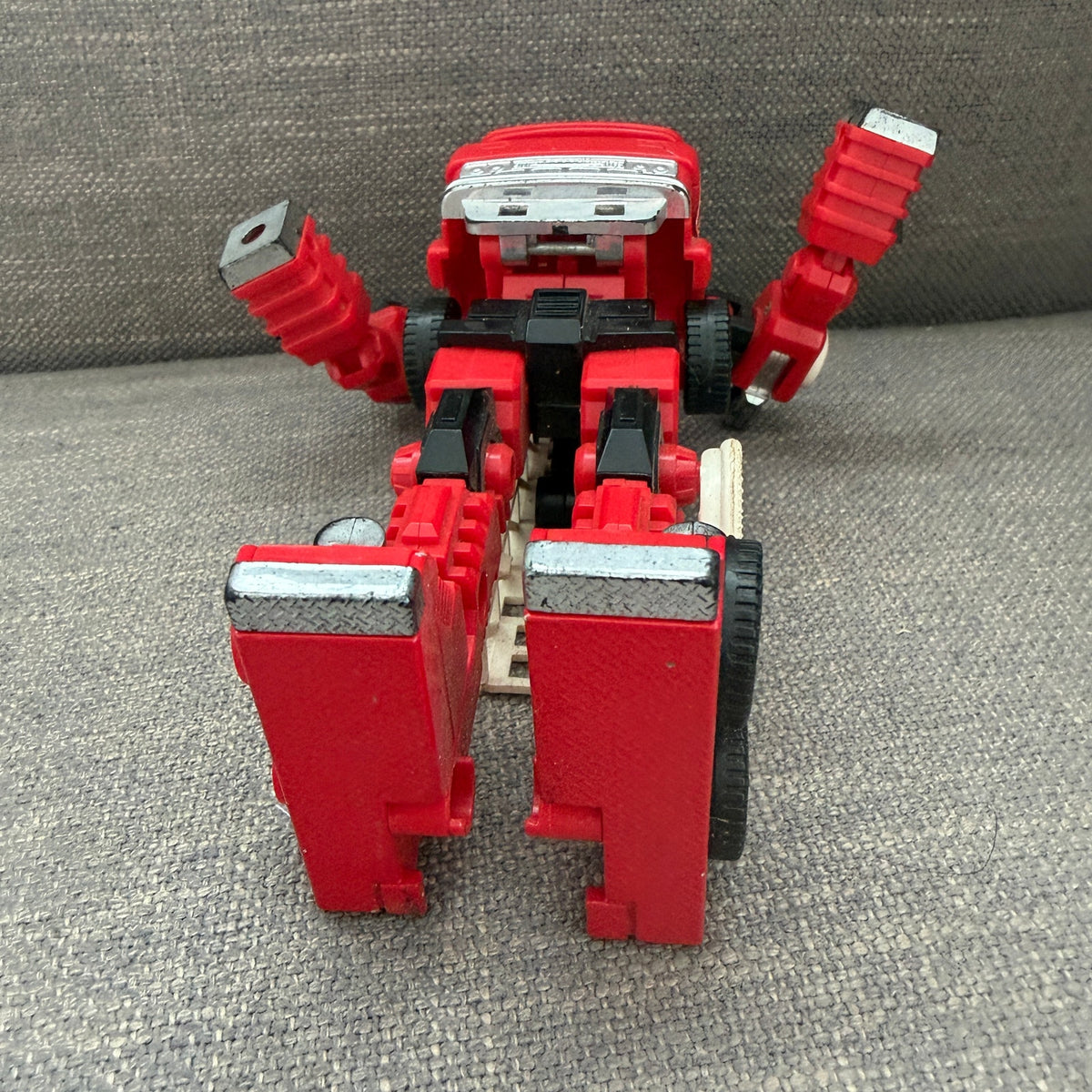 Vintage 1992 Transformers G2 Inferno Autobot Hasbro Fire Truck Action Figure