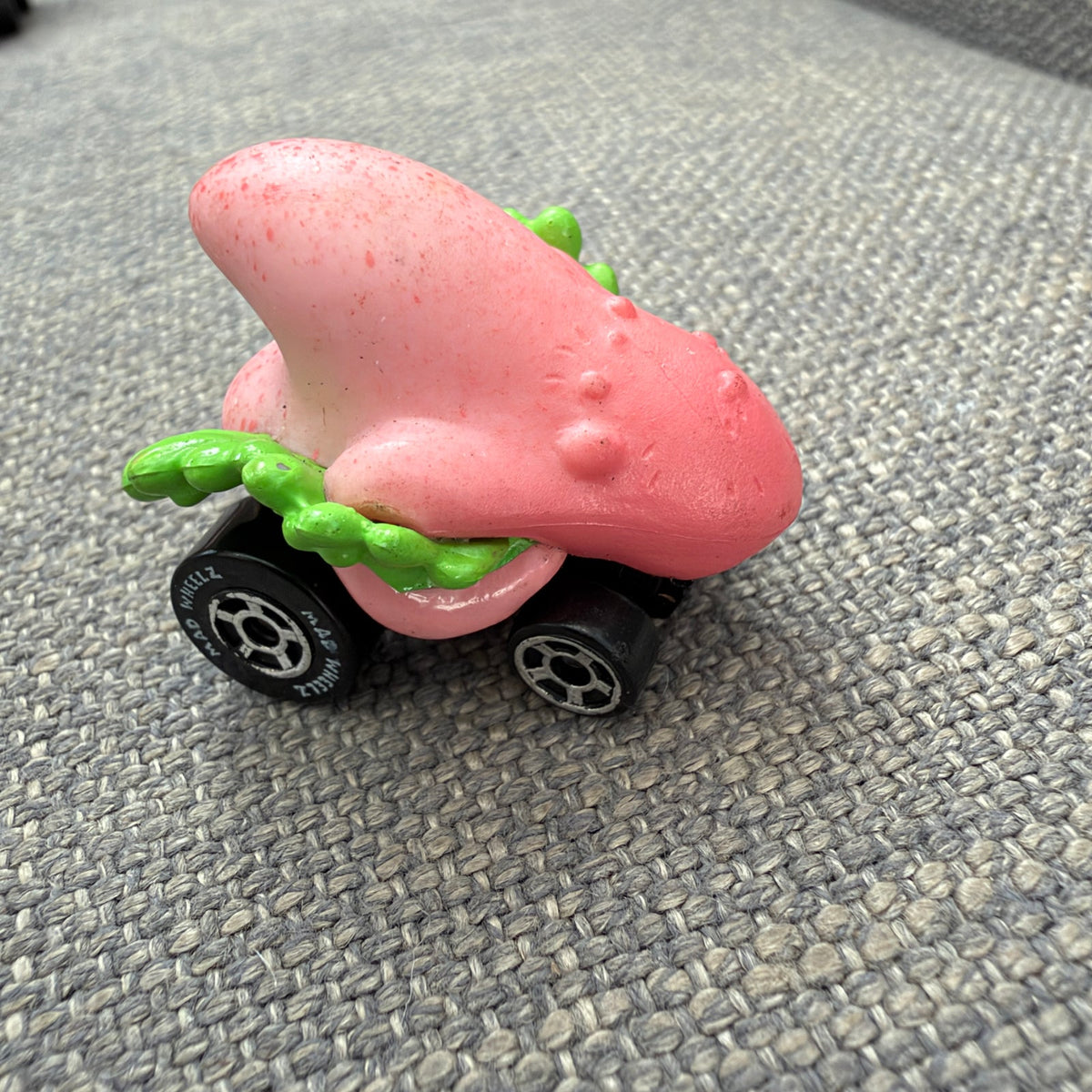 LOT 8 Mini Mad Wheelz 1/87 Scale Cars 2003 Series 1