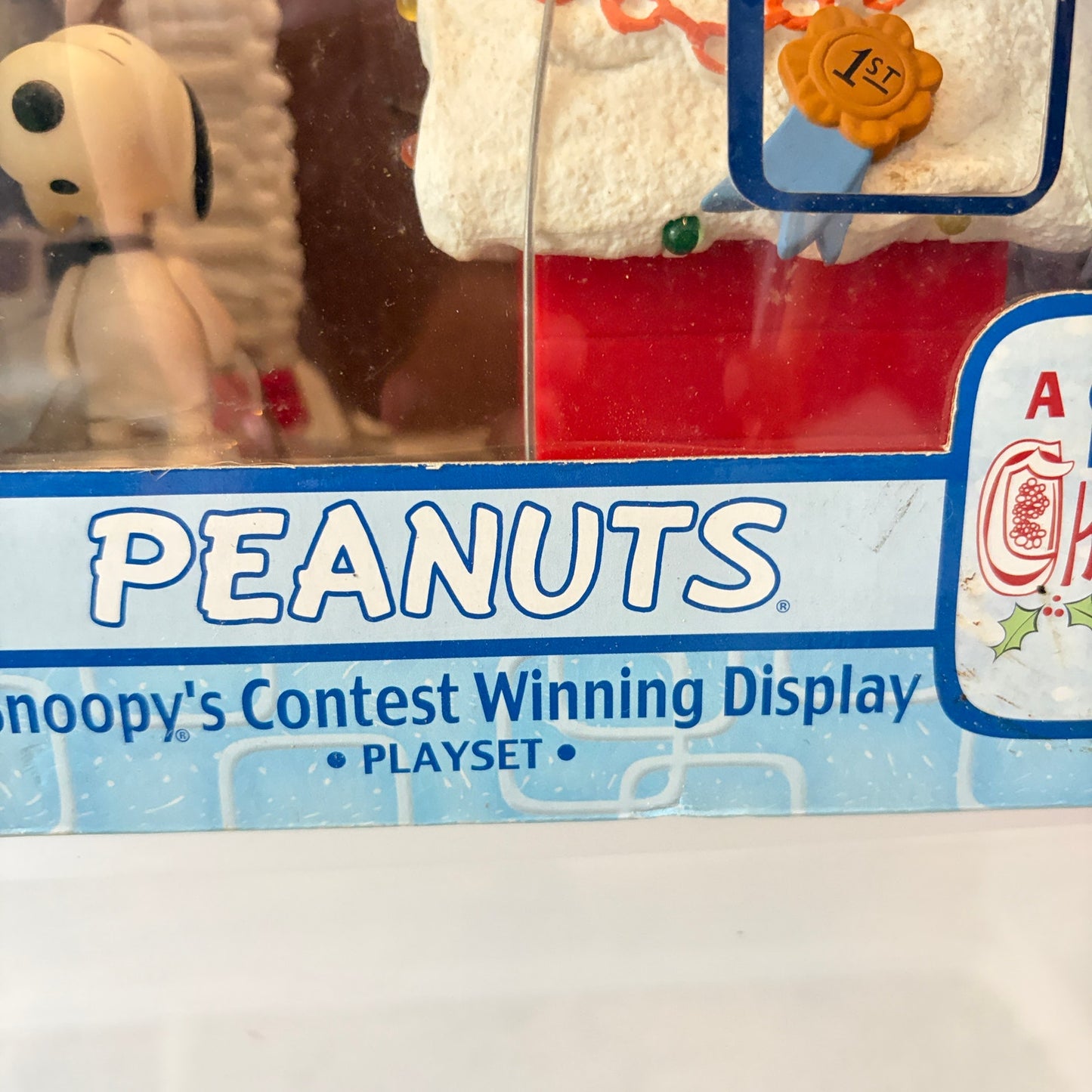 Peanuts Snoopy's Contest Winning Display Playset A Charlie Brown Christmas NEW