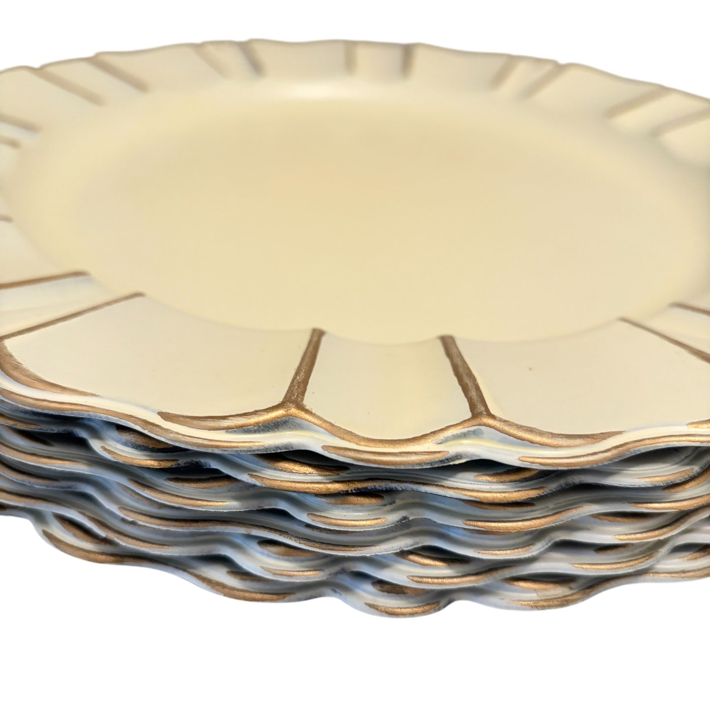 Pier 1 One Chargers (6) Polypropylene 13” Off White Gold Scalloped Edge