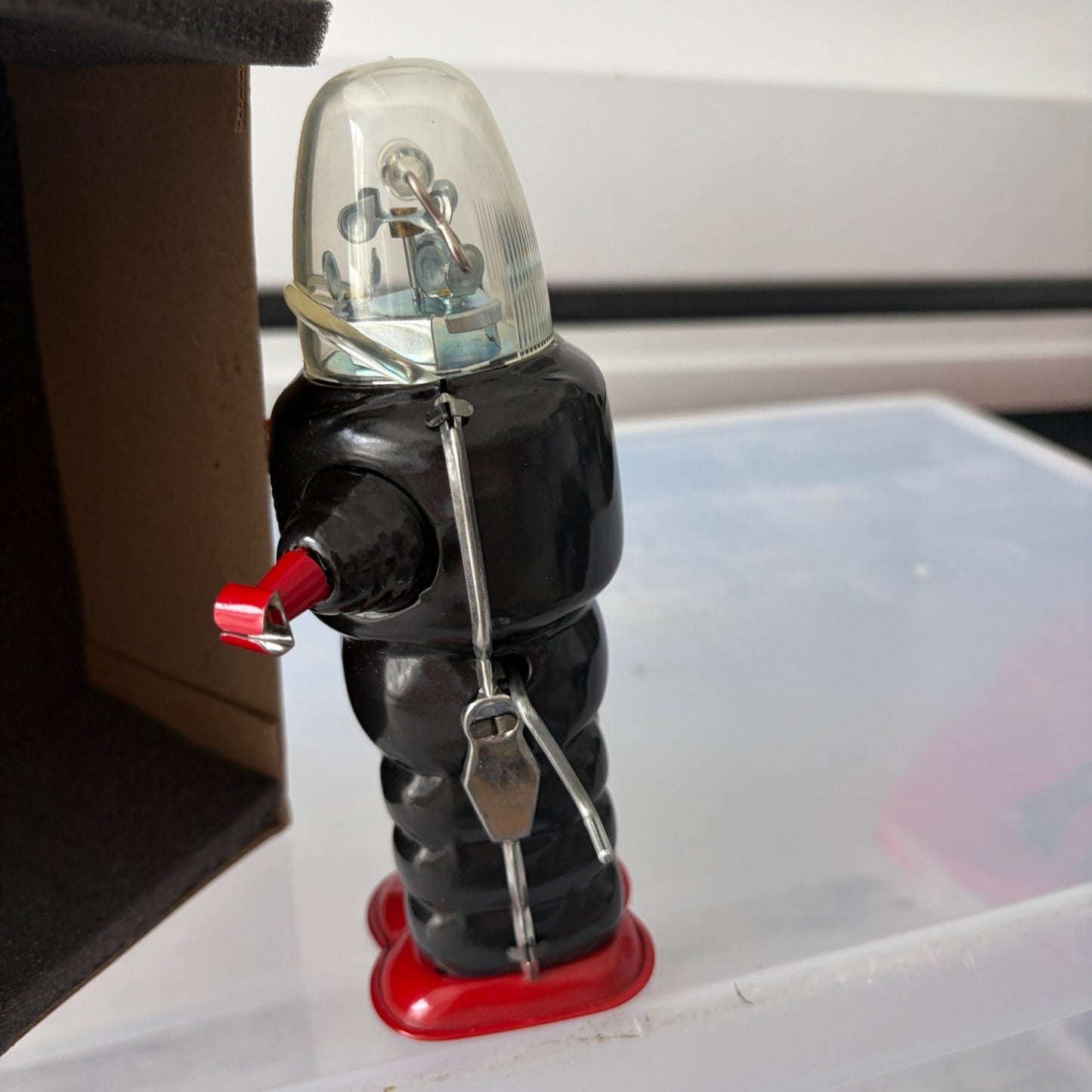 TR2018 Black Robot Space Trooper Friction Crank Tin Robot 7" Tall