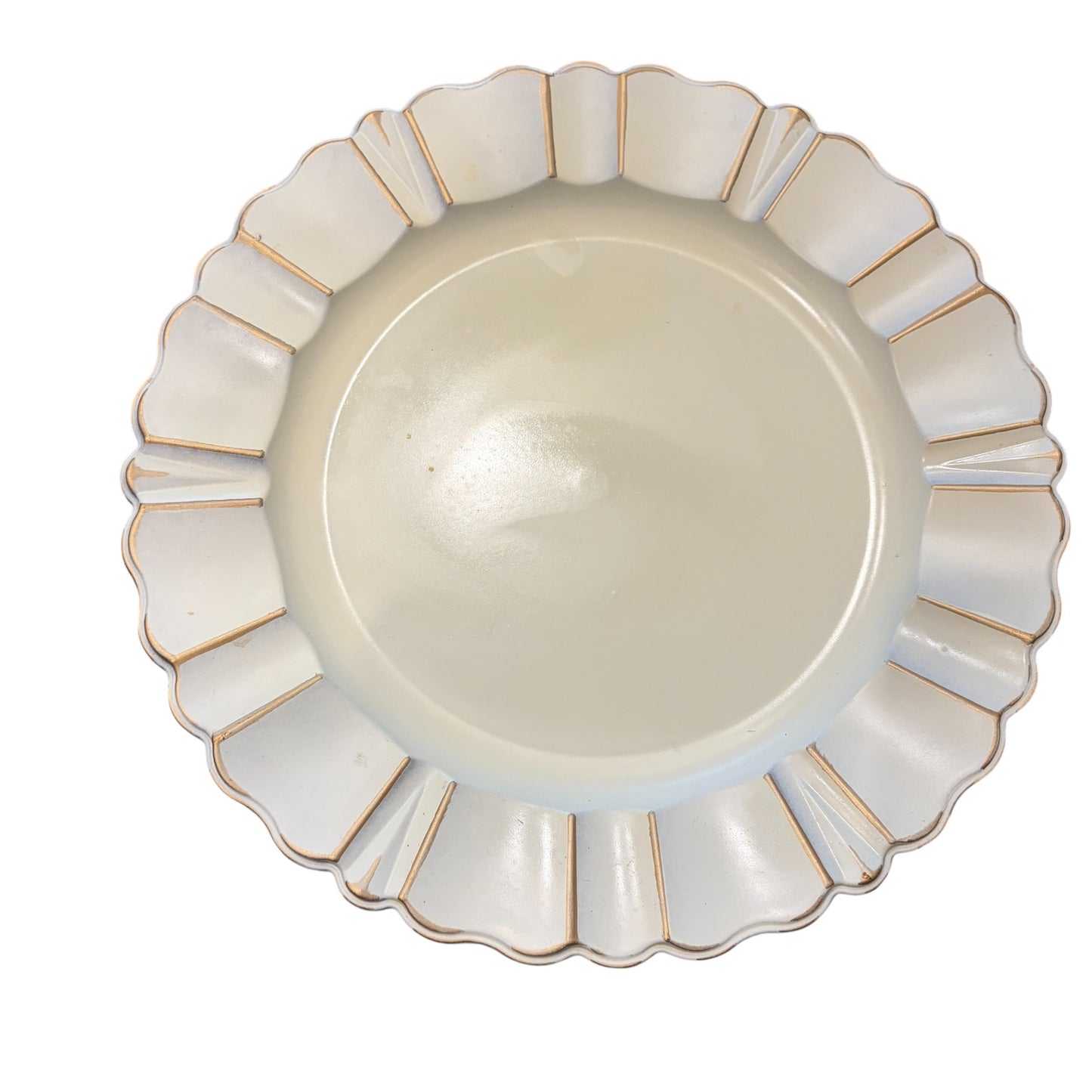 Pier 1 One Chargers (6) Polypropylene 13” Off White Gold Scalloped Edge