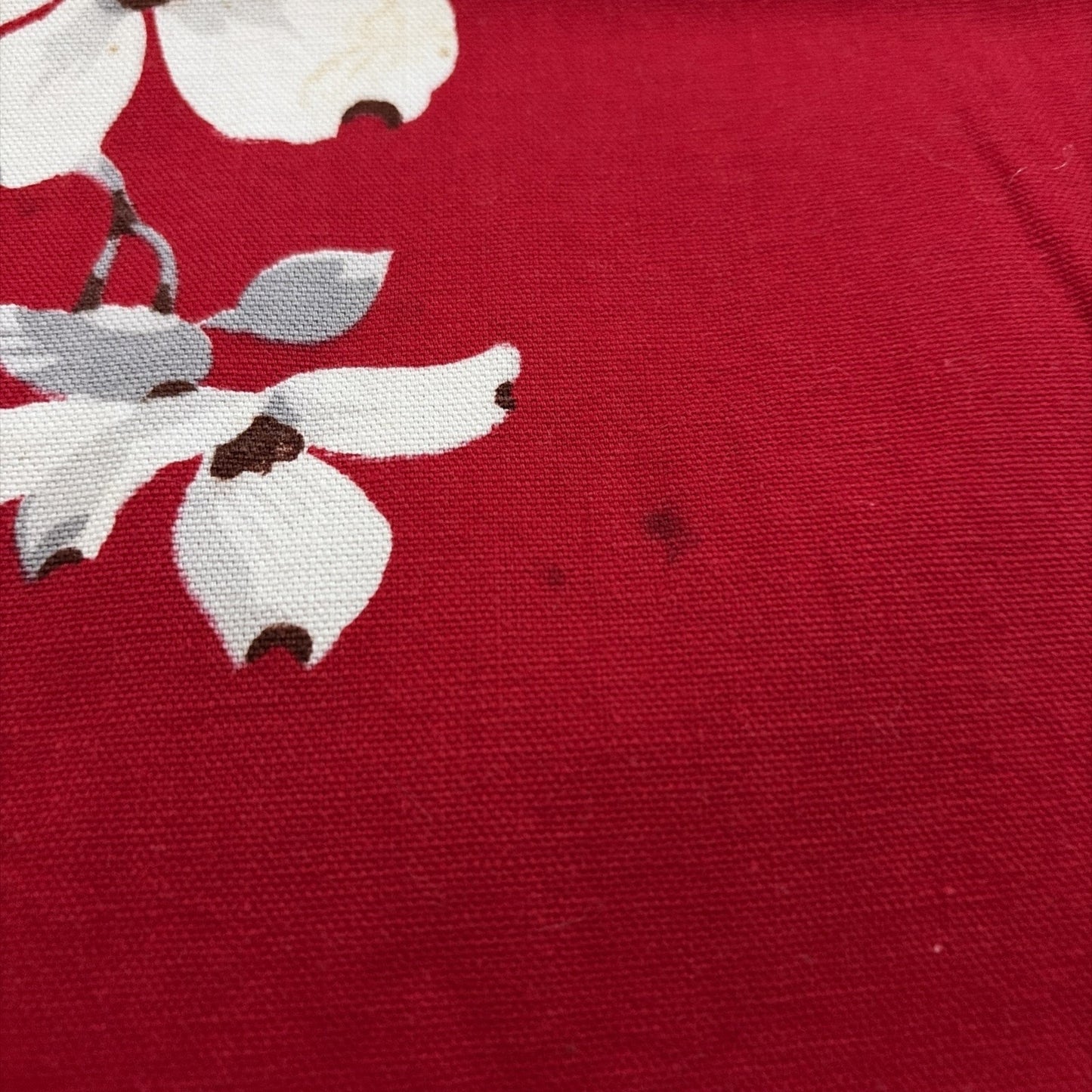 MID Century Vintage Wilendur Tablecloth Red W/ White Dogwood Flowers 53” X 65”