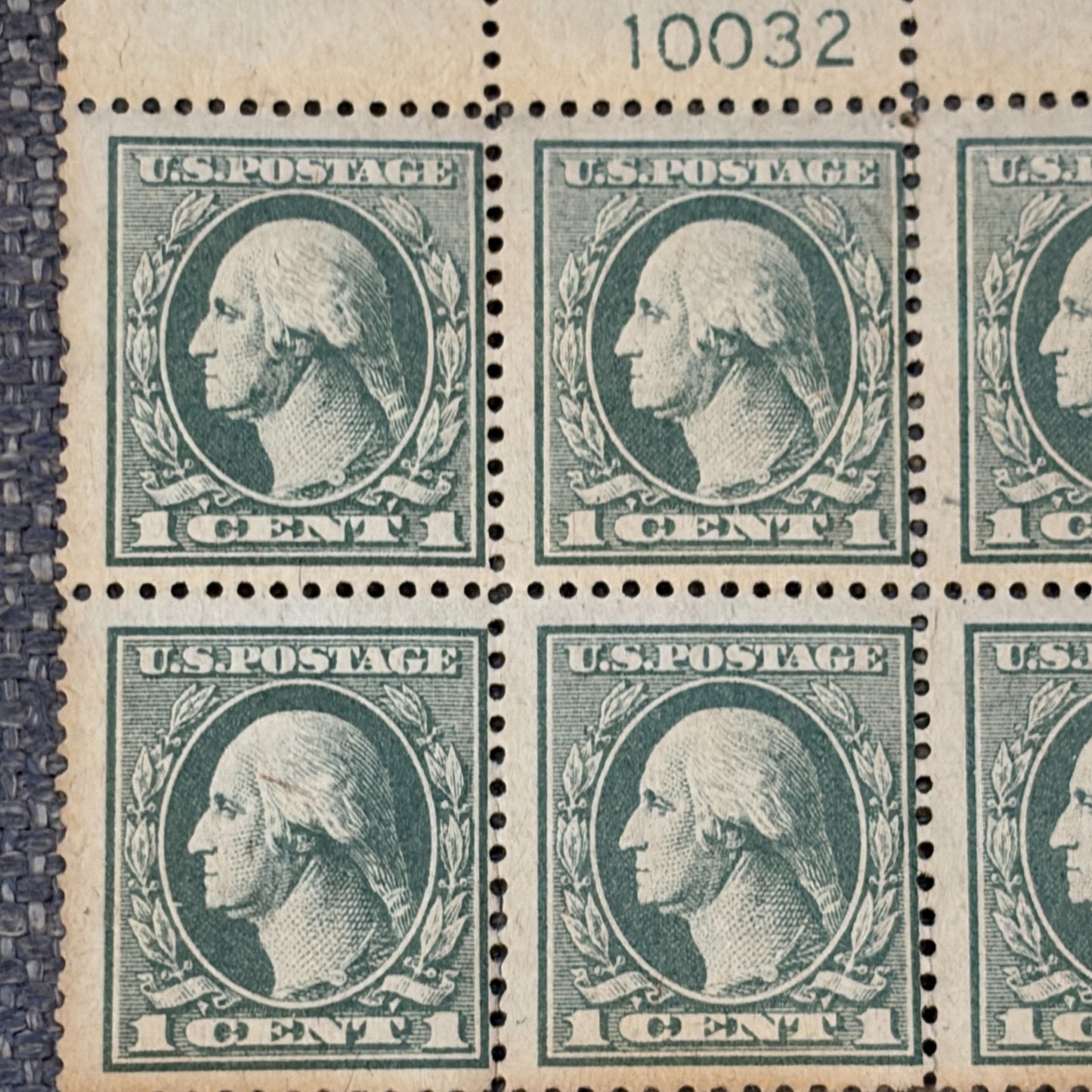US Scott #536 1 Cent Top Plate Block of Six Stamps MNH