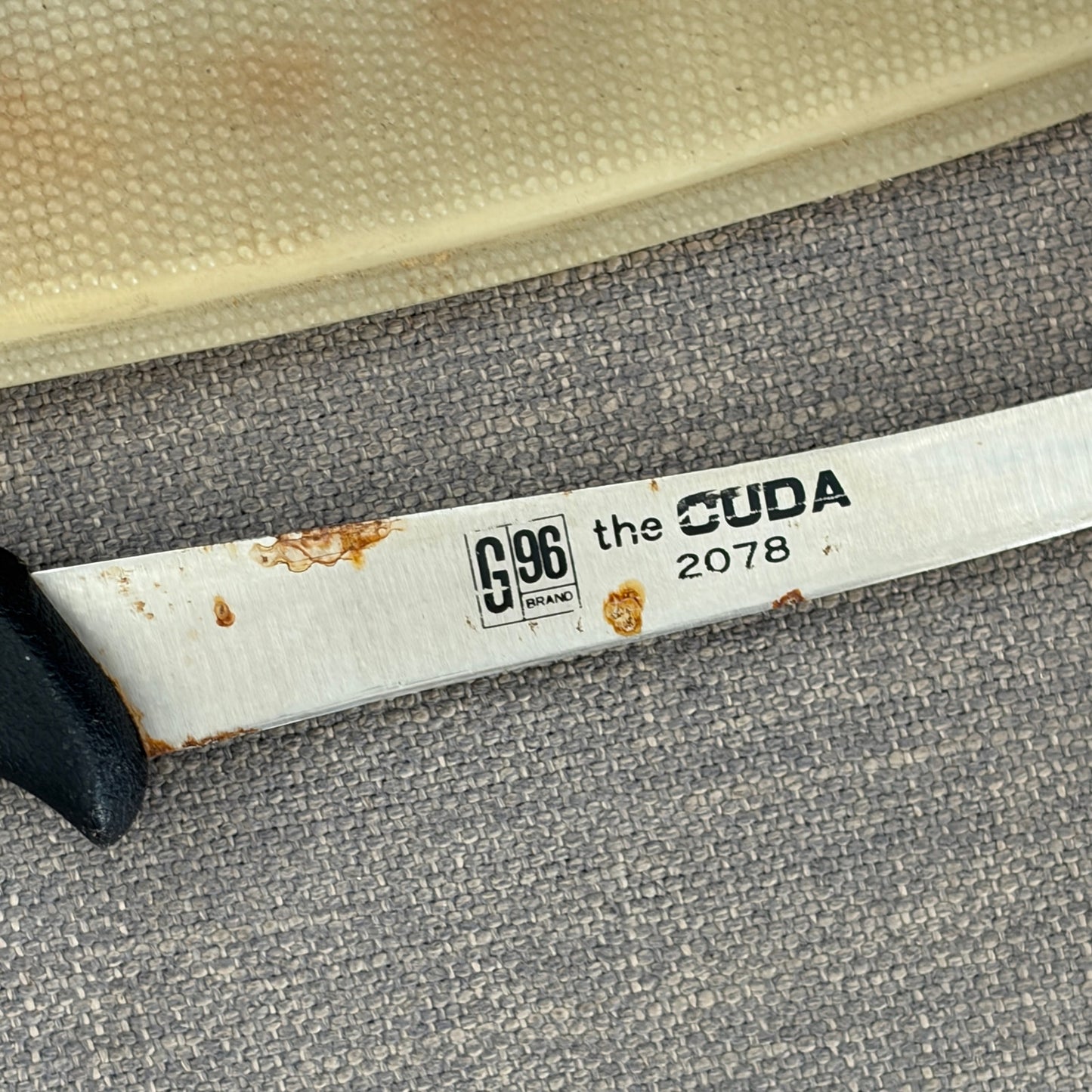 Vintage Hunting / Fishing Knives Sharp Brand, G96 Cuda #2078, G96 #2075, Russell