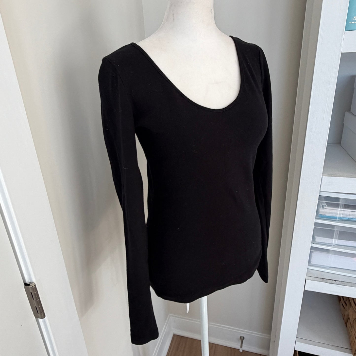 Anthropologie Stateside Black Long Sleeve V-Neck Top Womens Size Medium