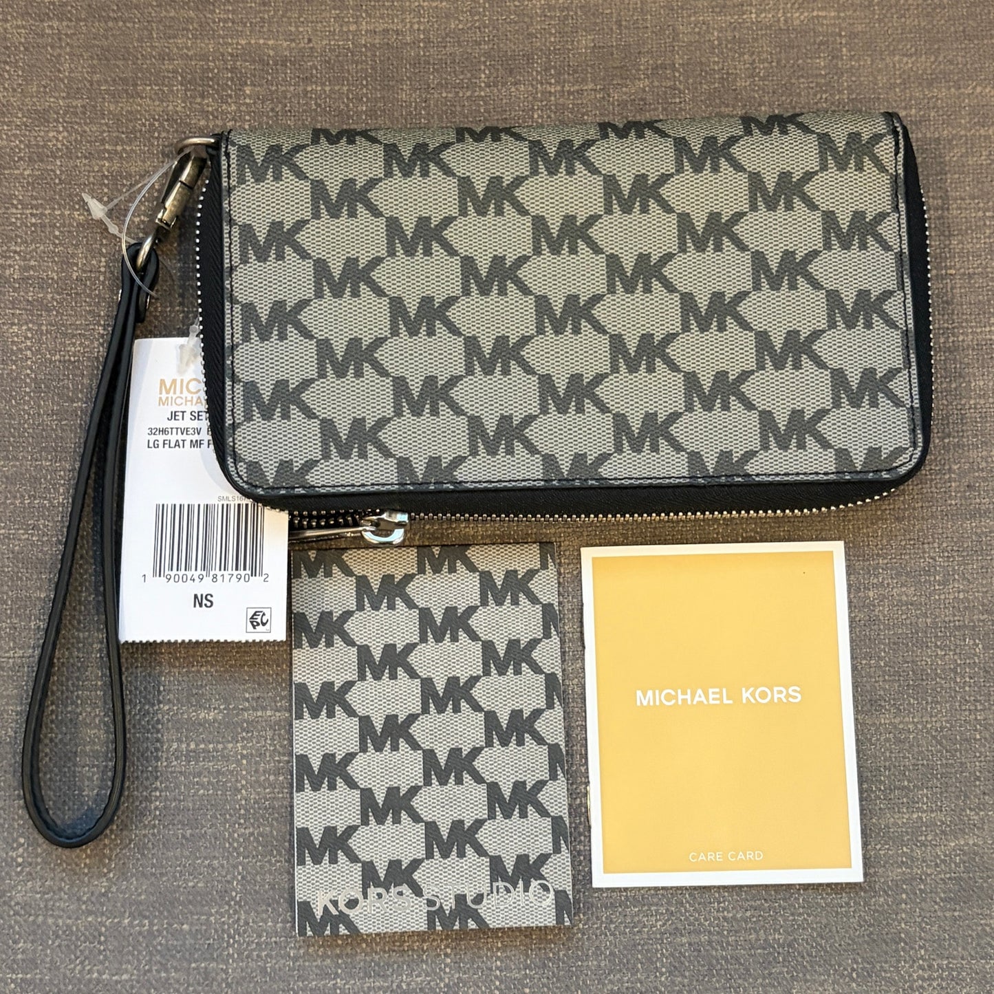 Michael Kors Jet Set Travel Large Flat Zip MF Phone Case Wristlet Wallet NEW