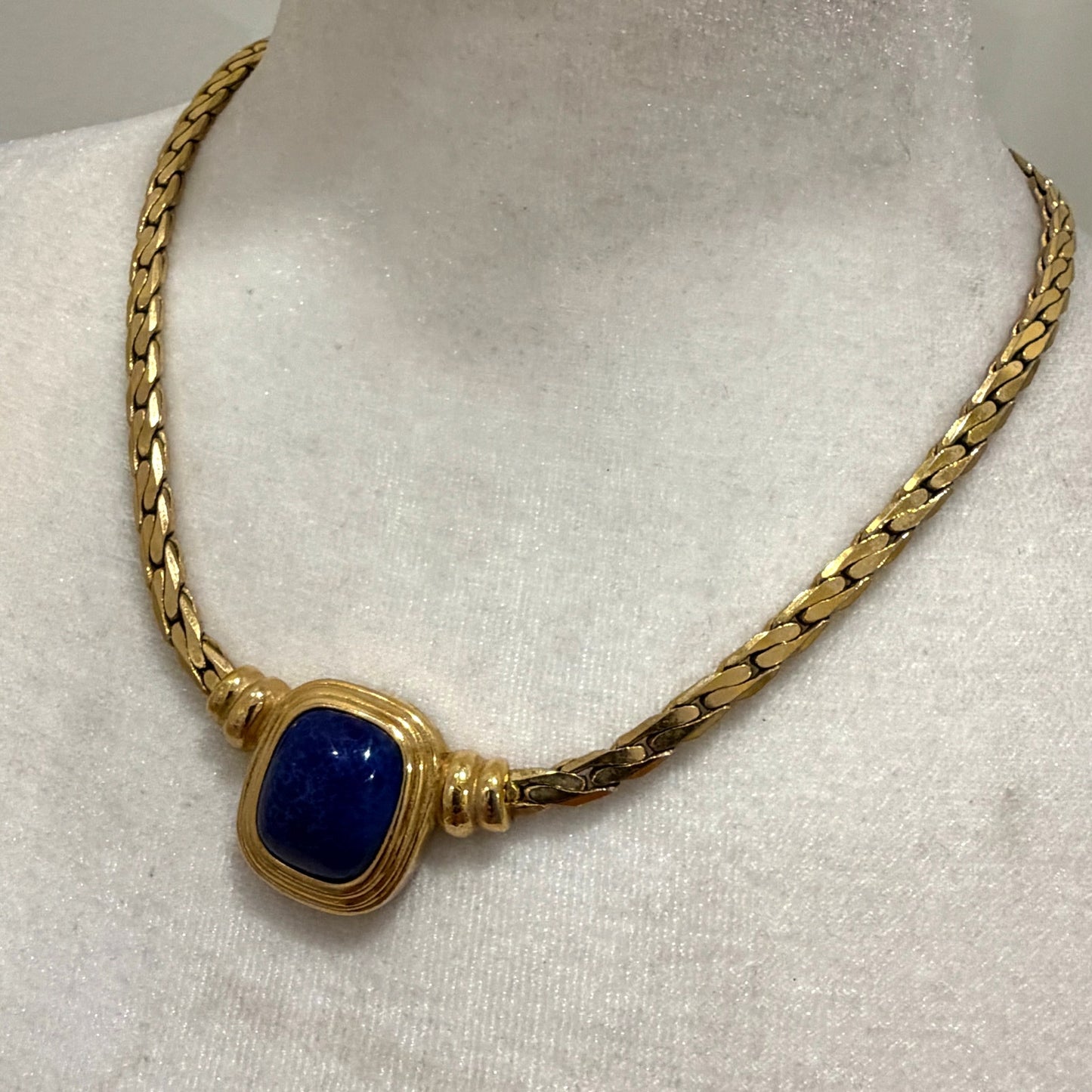 Vintage Christian Dior Lapis Navy Stone Gold Tone Thick Choker Necklace