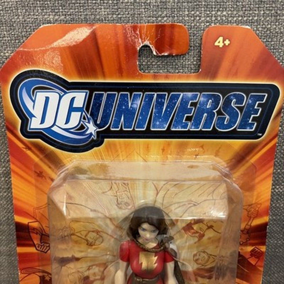 DC Universe Justice League Unlimited Mary Batson Fan Collection 4” Figure
