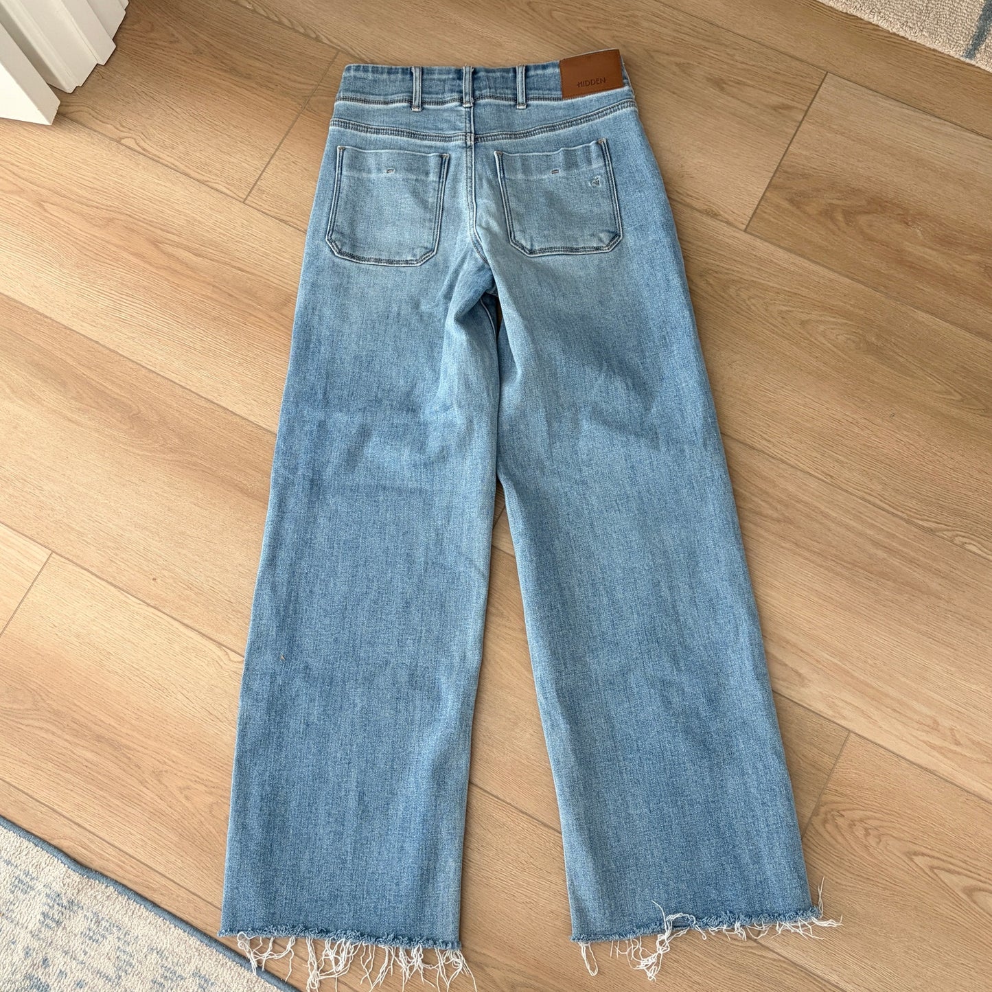 Hidden Los Angeles High Rise Wide Leg Jean Style HD9293D-M Womens Size 25