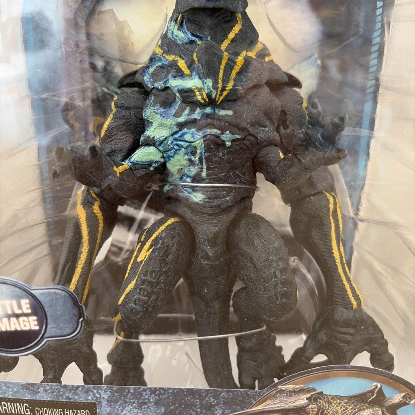 NECA Pacific Rim Knifehead 2014 Kaiju Action Figure Toys R Us Exclusive New