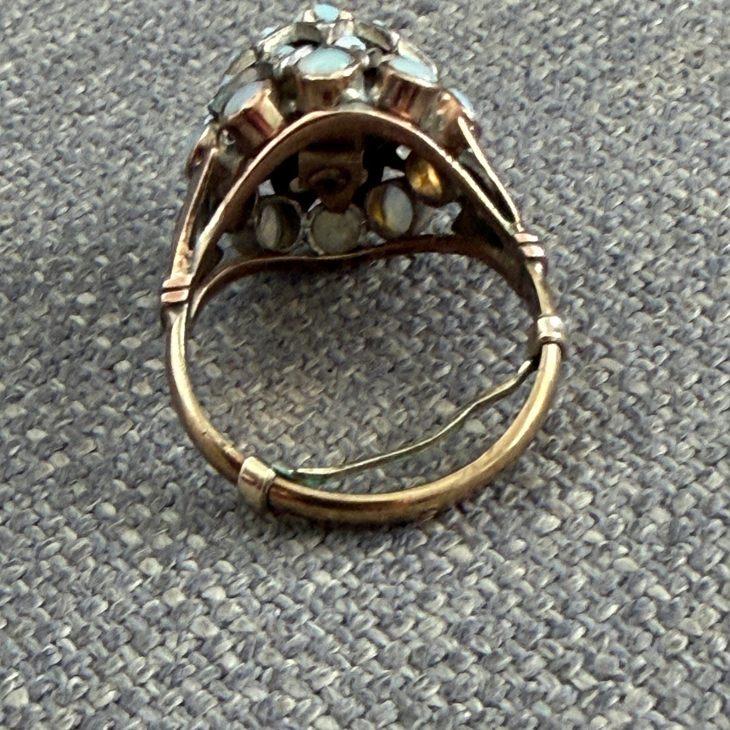 Antique Thai Princess Harem Opal Cluster Ring 14K Gold (2 Missing Stones)