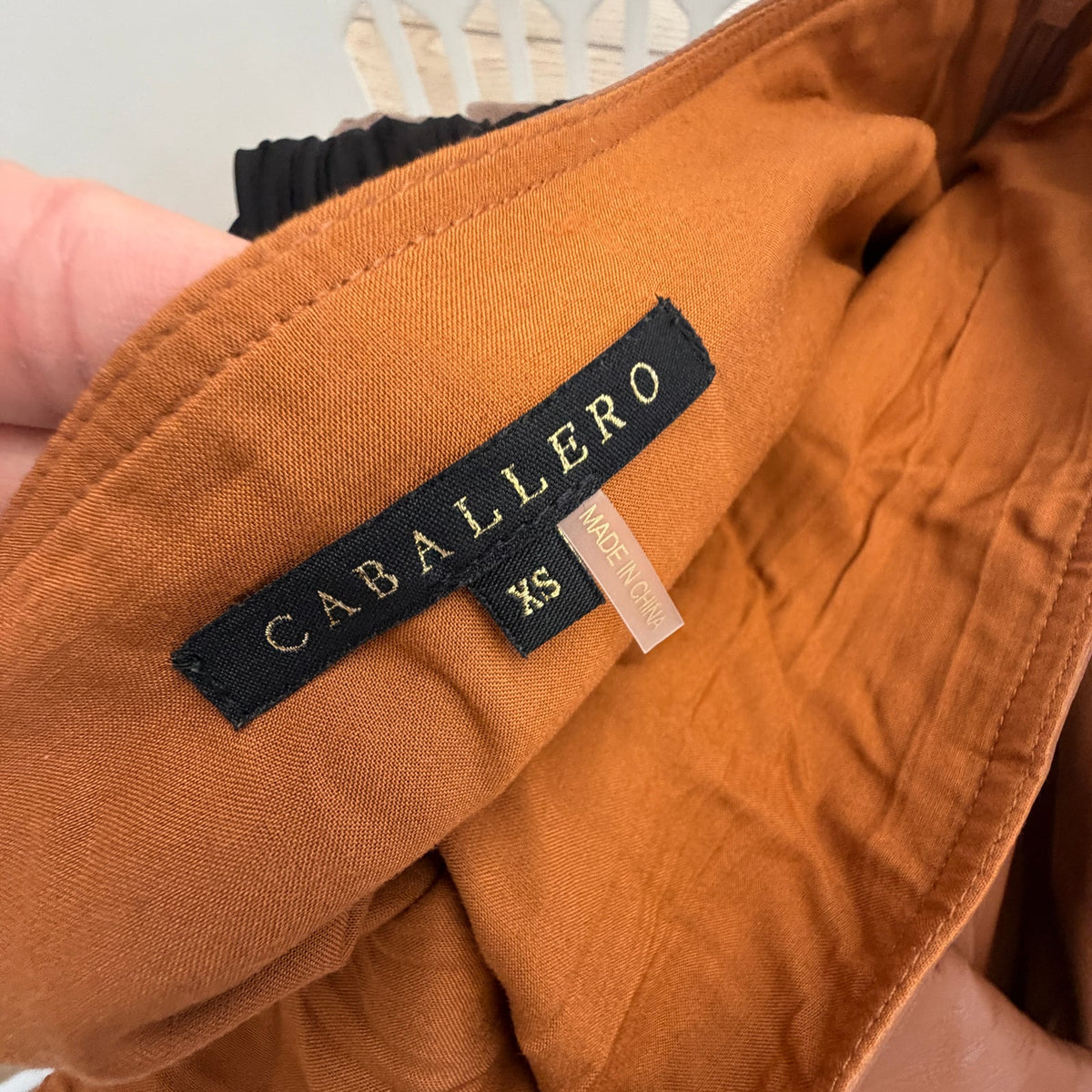 Anthropologie Caballero Caramel Brown Faux Leather Pleated Skirt Womens Size XS