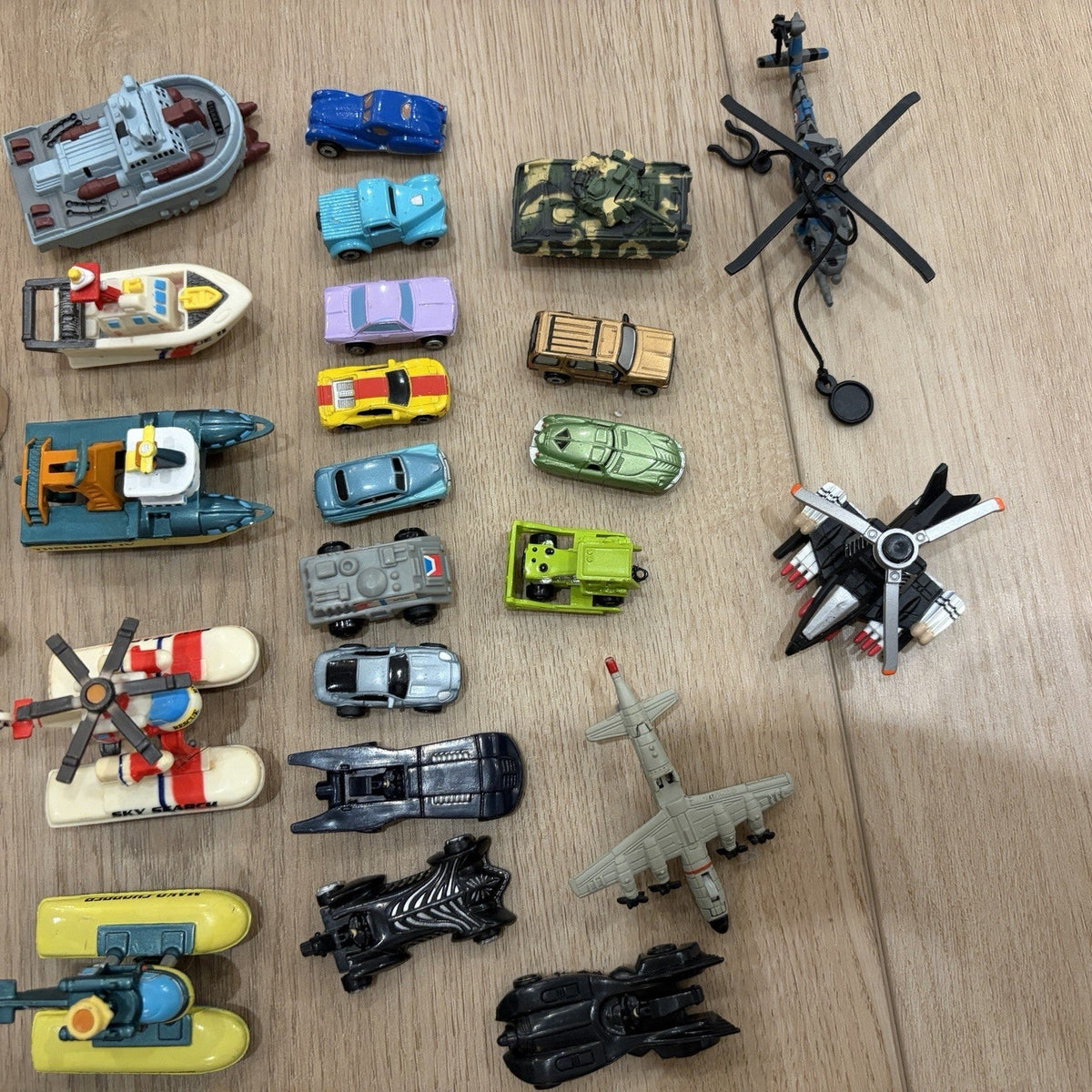 Huge VTG 1990s Star Wars and More Galoob Micromachines Playset + Figure LOT