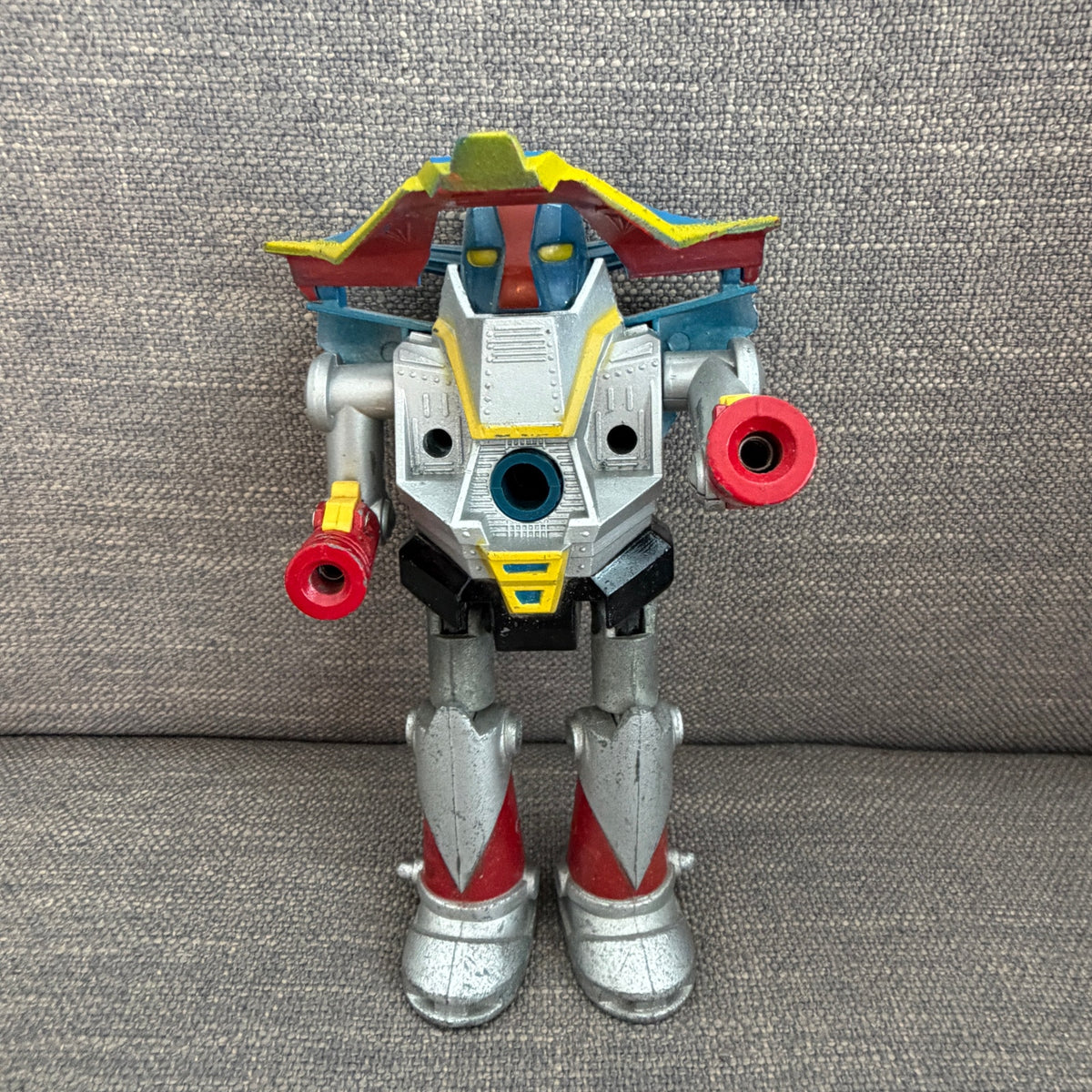 Vintage Bullmark UFO Warrior Dai Aplon Robot Superalloy Chogokin 1970s