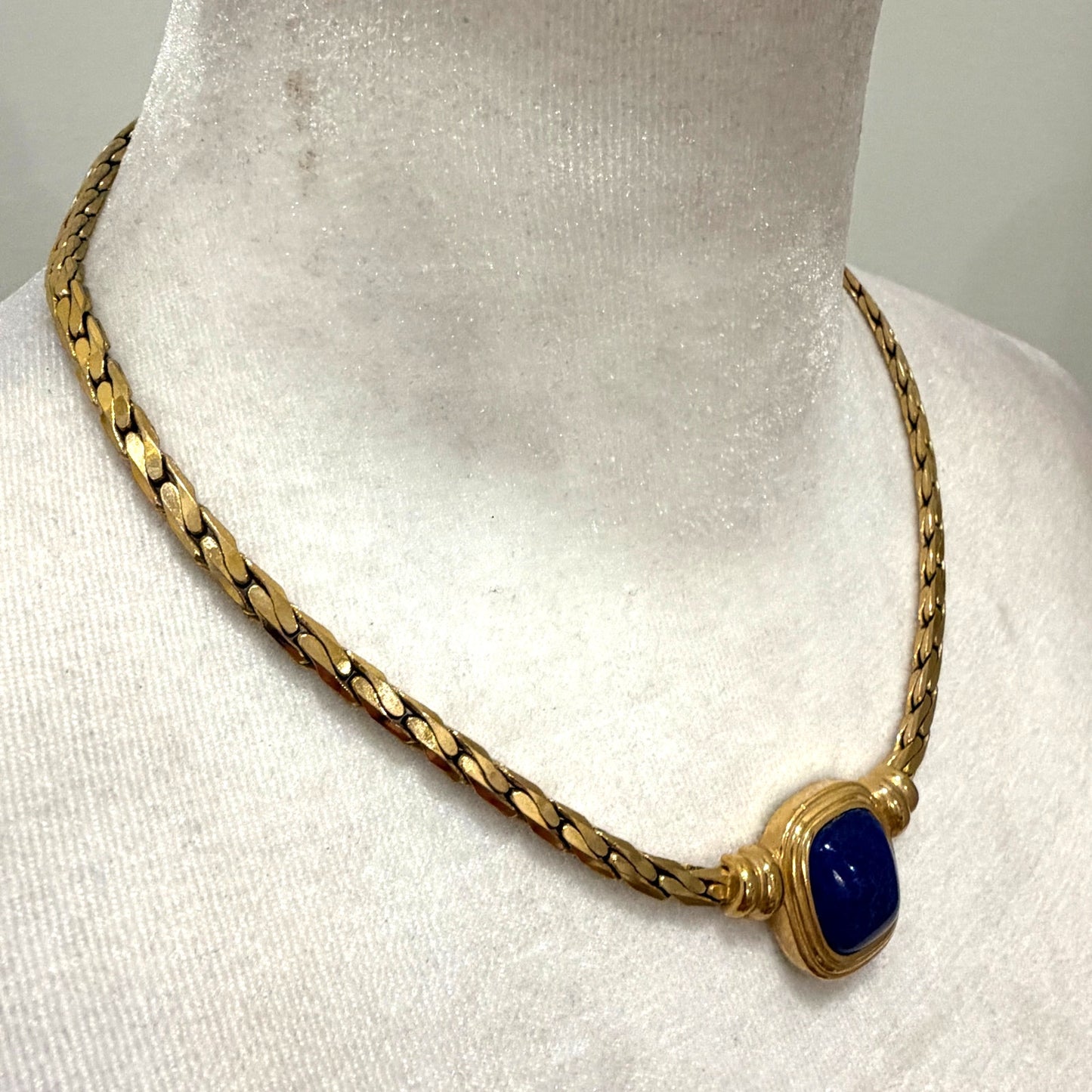 Vintage Christian Dior Lapis Navy Stone Gold Tone Thick Choker Necklace